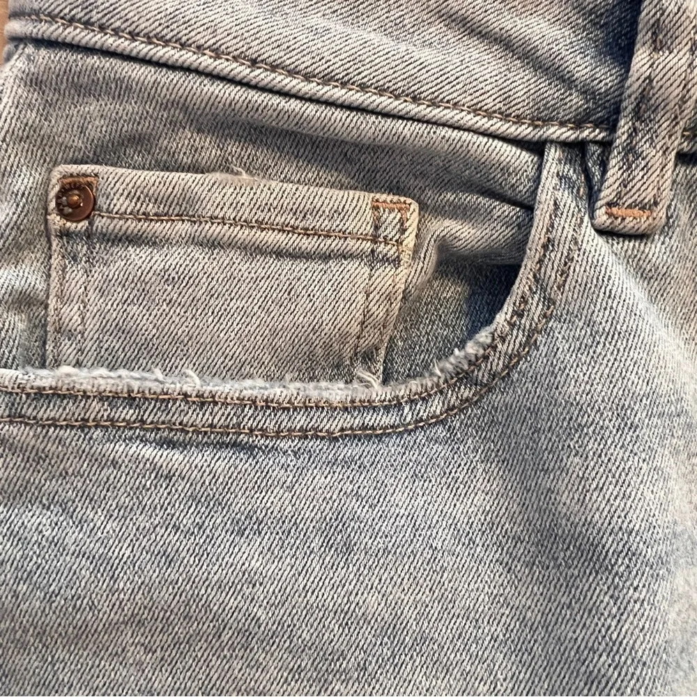 Wrap + Weft Cropped Bootcut Jeans  Size 29 NWT